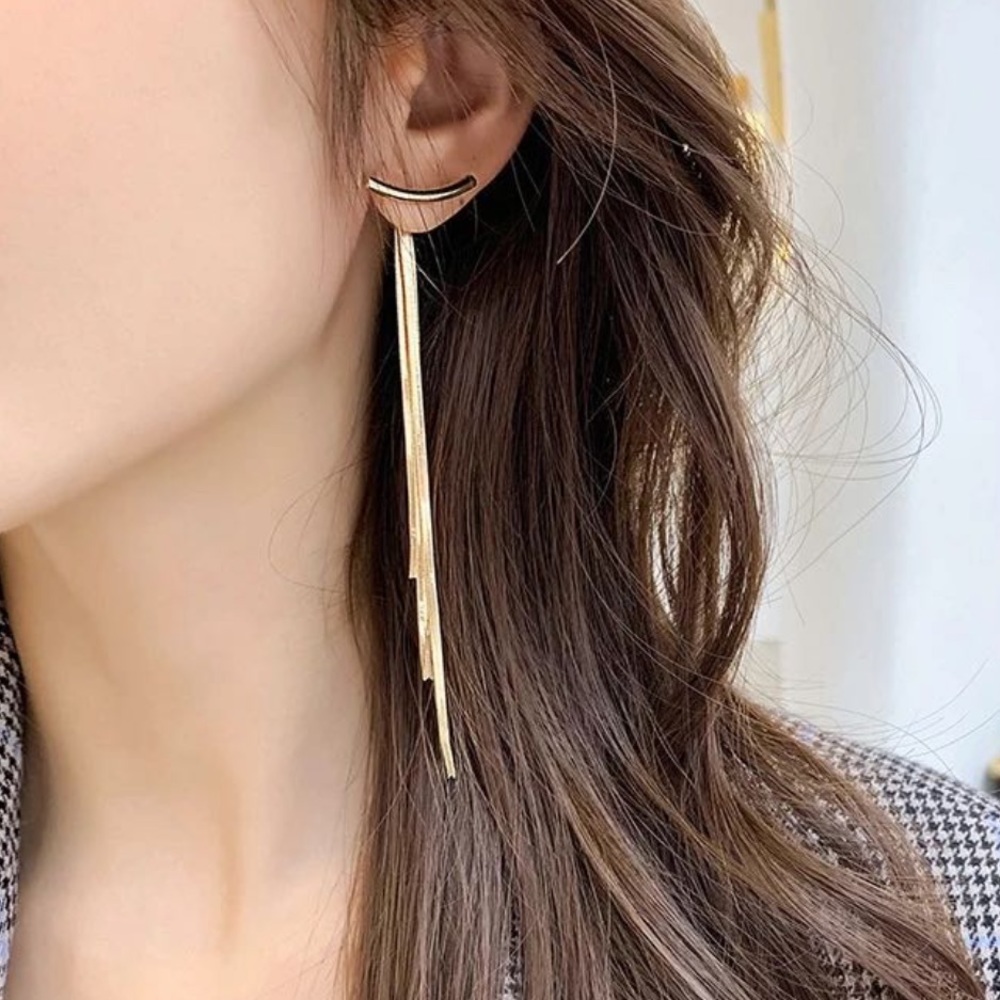 NEW 18K Yellow Gold Long Tassel Earrings - Picture 2 of 6